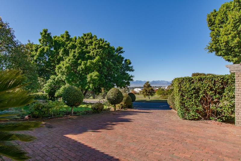 4 Bedroom Property for Sale in Aurora Western Cape